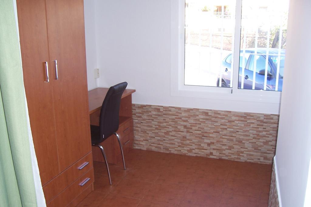 Pensión Nomphosumus La Cala Del Moral Habitación foto