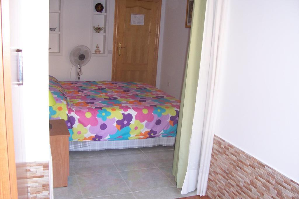 Pensión Nomphosumus La Cala Del Moral Habitación foto