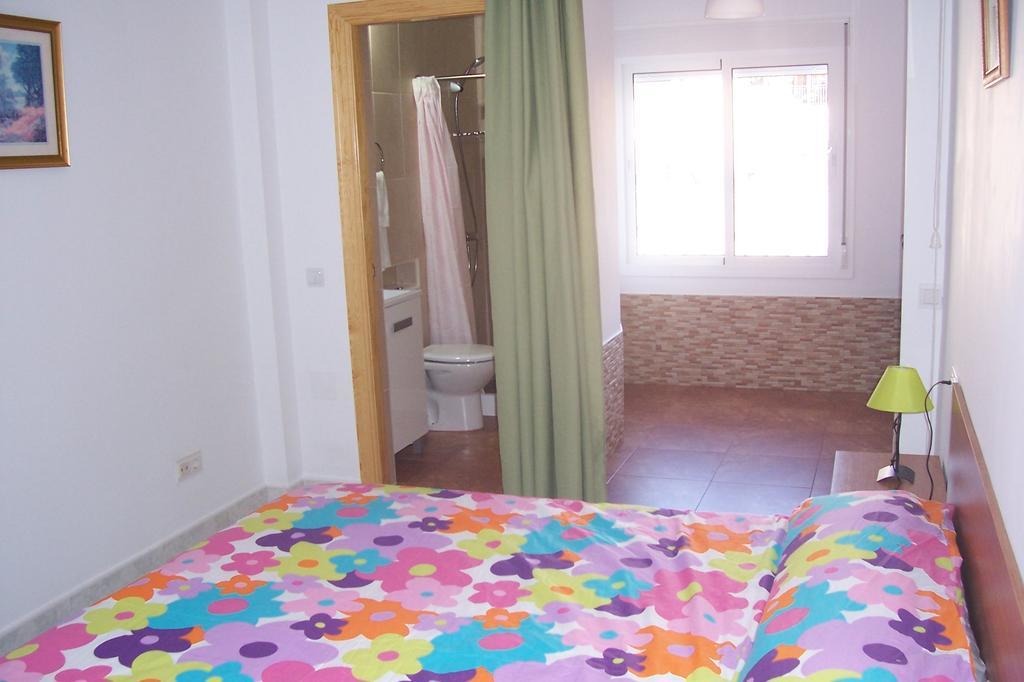 Pensión Nomphosumus La Cala Del Moral Habitación foto