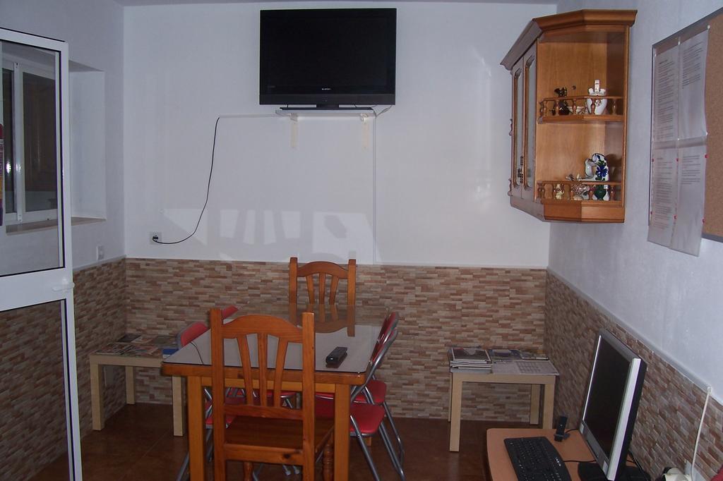 Pensión Nomphosumus La Cala Del Moral Exterior foto